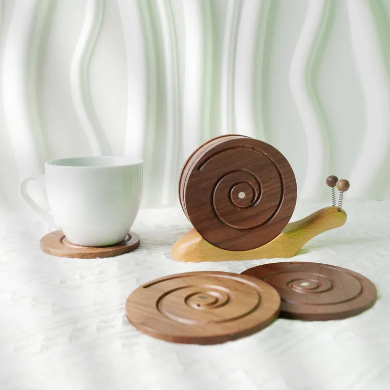 Wooden Snail Coaster Set, Handcrafted Drink Coasters with Adorable Snail Holder, Handmade Unique Home Decor, Wood Placemat Kitchen Gift Idea